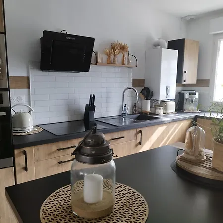 Habitación en casa particular Chez Particulier Proche Du Circuit 3 *